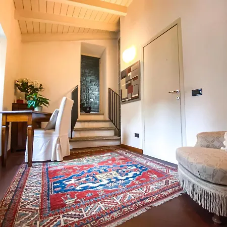 Luxury And Modern - Mq 270 - In The Heart Of * Como
