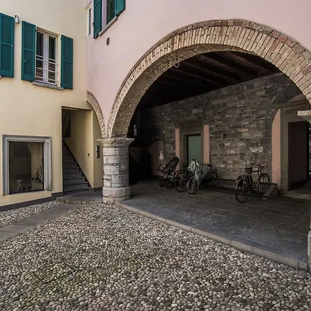 Luxury And Modern - Mq 270 - In The Heart Of Apartment Como