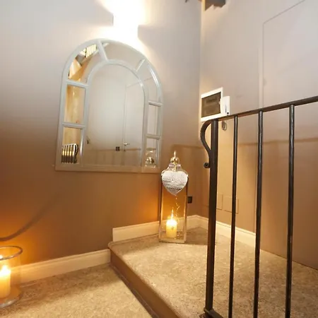 Luxury And Modern - Mq 270 - In The Heart Of Apartment