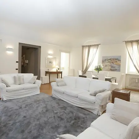 Luxury And Modern - Mq 270 - In The Heart Of Como